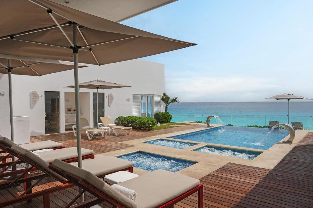 Zona Hotelera Resort | Lua Boutique Studios
