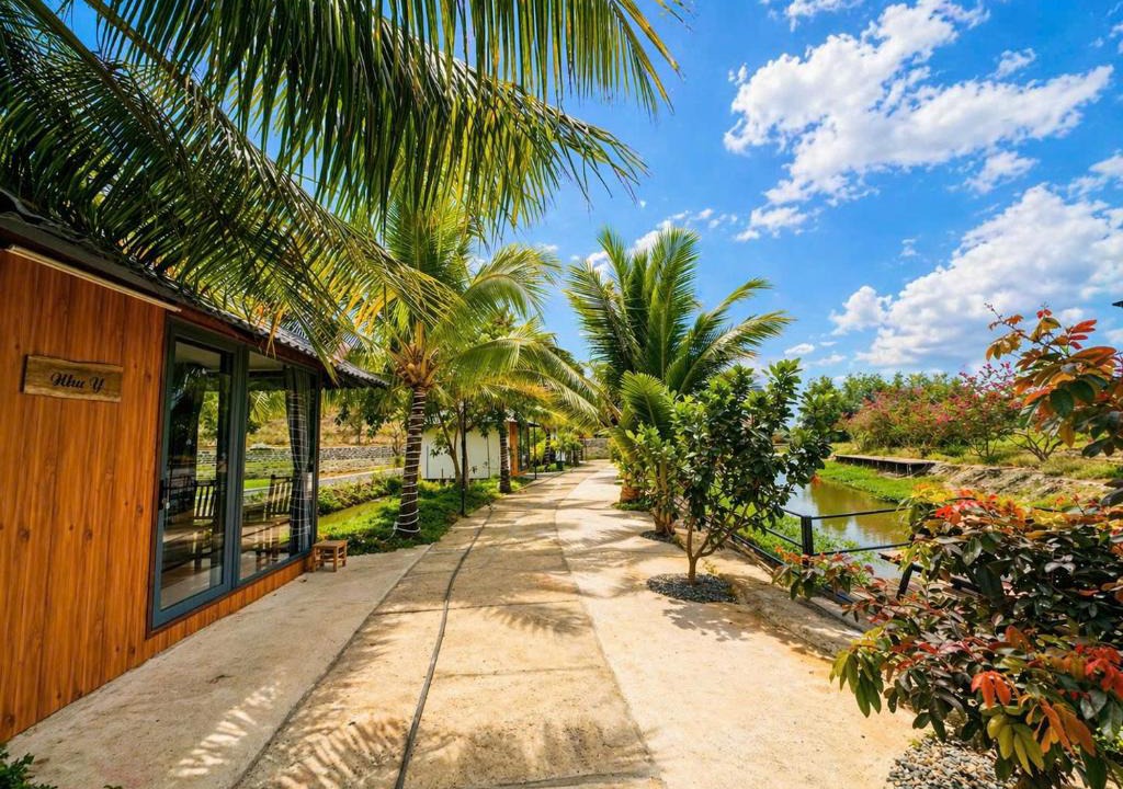 Dat Do Resort | LUA Farmstay