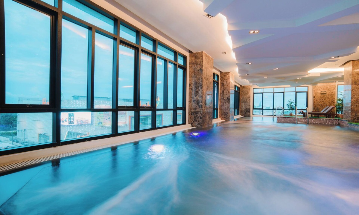 Nong Bon Hotel | Lumen Bangkok Srinakarin