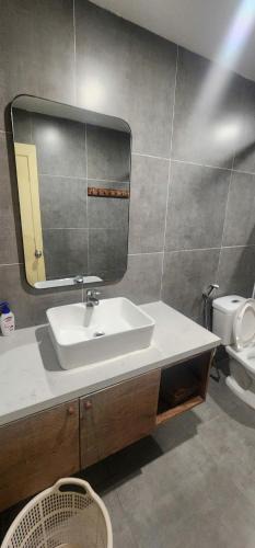 Lang Ha Apartment | LUMIE Apartment