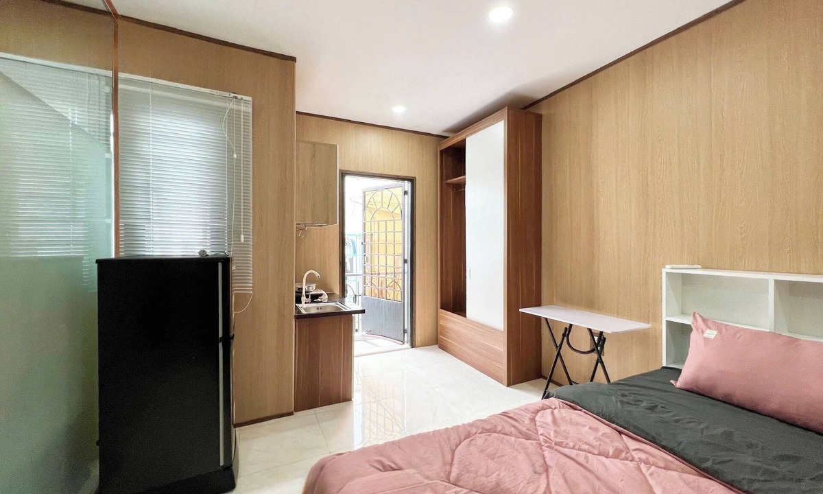 District 1 Apartment | Lunaria Maison- Lucy House