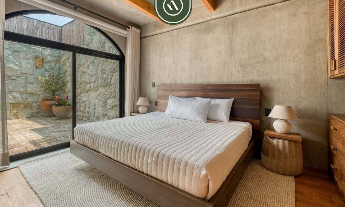 Oaxaca Apartment | Luxury 2 BR Condo in Downtown - AC - Peaceful
