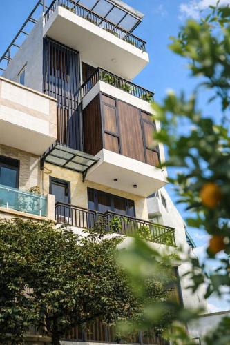 Viet Tri Hotel | Mèn Mén Home