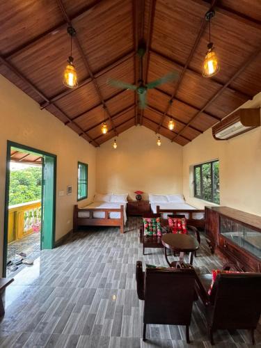 Quan Do Son House | Madame Hien Homestay