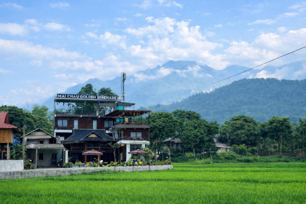 Mai Chau House | Mai Chau Golden Serenade