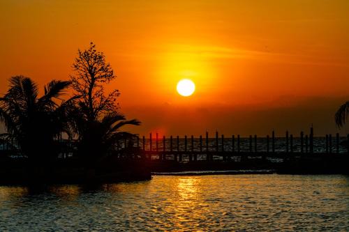 Ham Ninh Resort | Mango Beach Resort