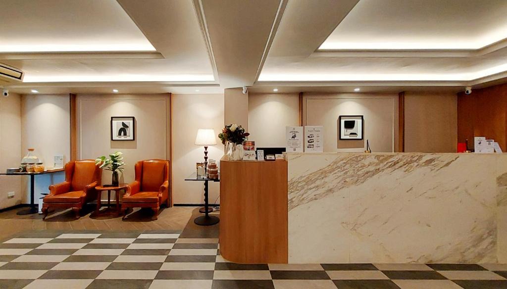 Pathumwan Hotel | Marwin Villa