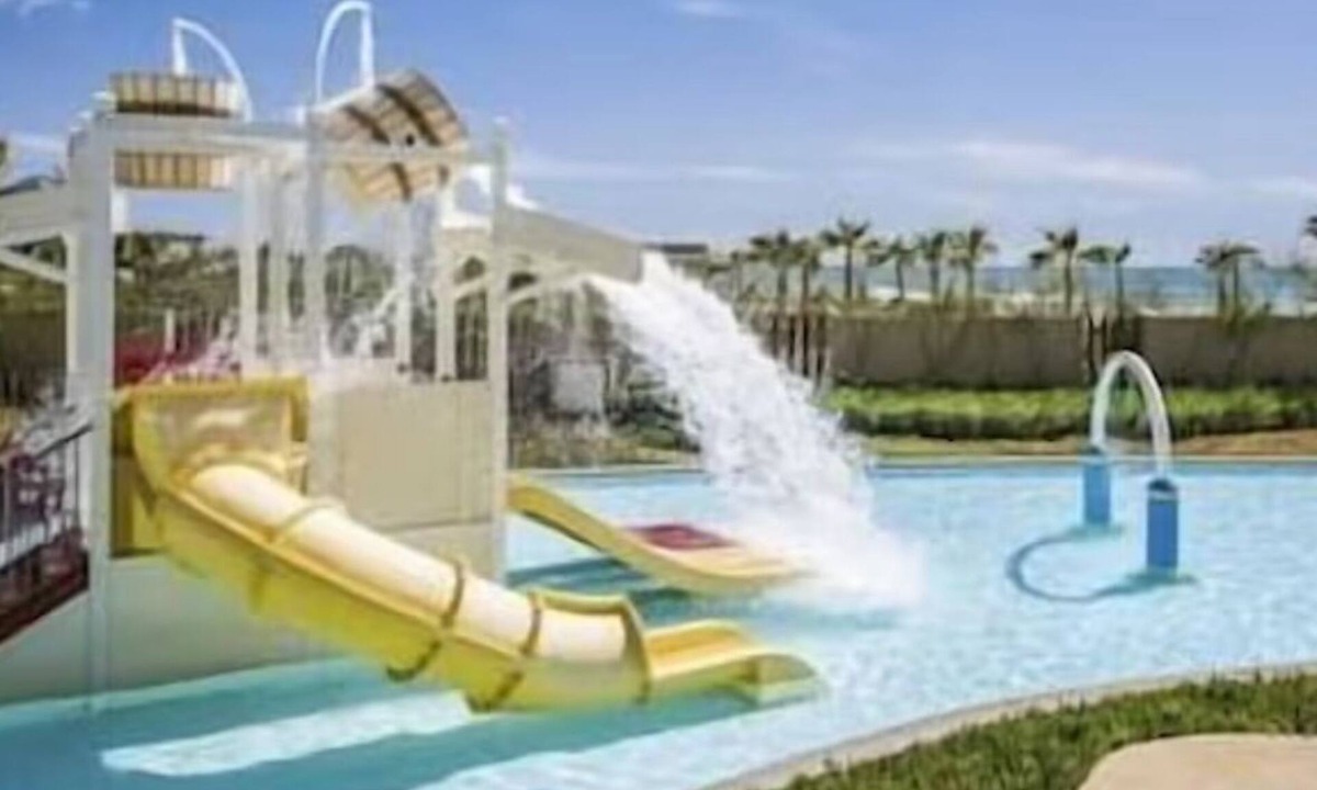 Centro Hotel | Mayan Palace room with full bath in amazing Puerto Peñasco with AC, WiFi