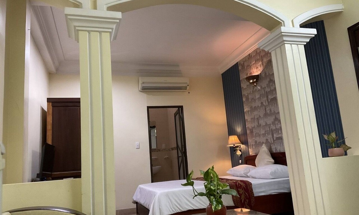 District 10 Hotel | Minh Chau Hotel