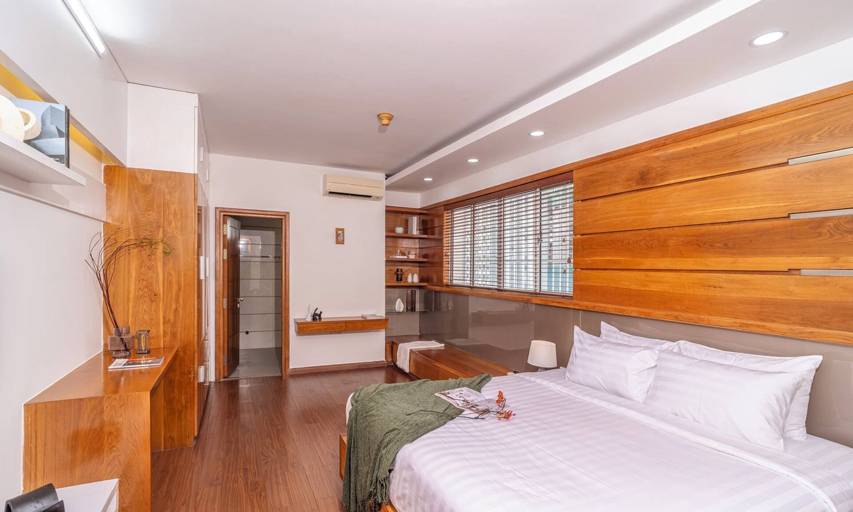 District 1 Apartment | Modern 3BR4BED/3BA in the Heart of City