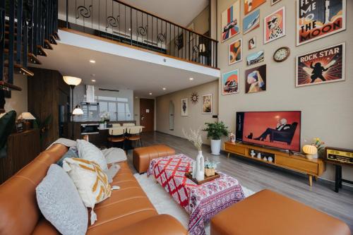 Tay Ho Apartment | Muse Hanoi PentStudio West Lake