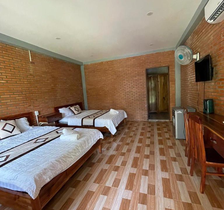 Tan Phu Cabin | Nắng Homestay