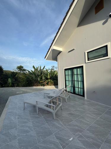 Tha Yu House | Natureville cozy home near Samet Nangshe