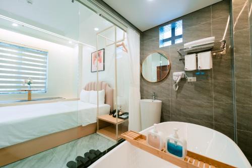 Dong Anh Hotel | Nhật Tân Hotel VEC - Đông Anh
