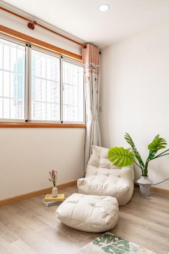Bach Dang Riverside Apartment | NIDOVA Central Garden D1 Saigon