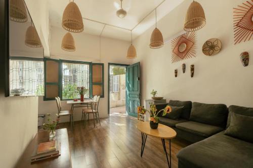 Hoan Kiem House | Old Quater Hanoi Tropical Villa Lucy Homee