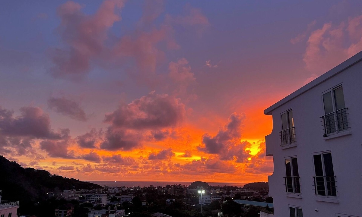 Kata Apartment | One Bedroom Sea View Apartment in Tambon Karon