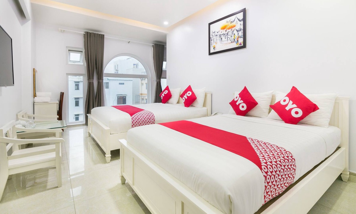 Binh Chanh Hotel | OYO 652 Monaco Hotel
