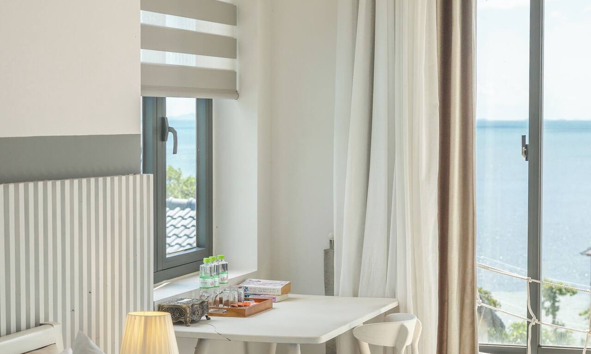 Ham Ninh Resort | Palette Casa De Sol Beach Resort