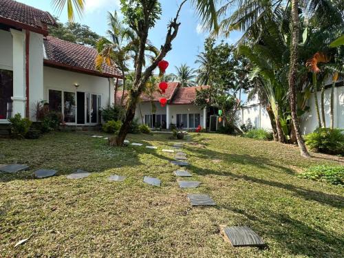 Long Beach House | Panda villas