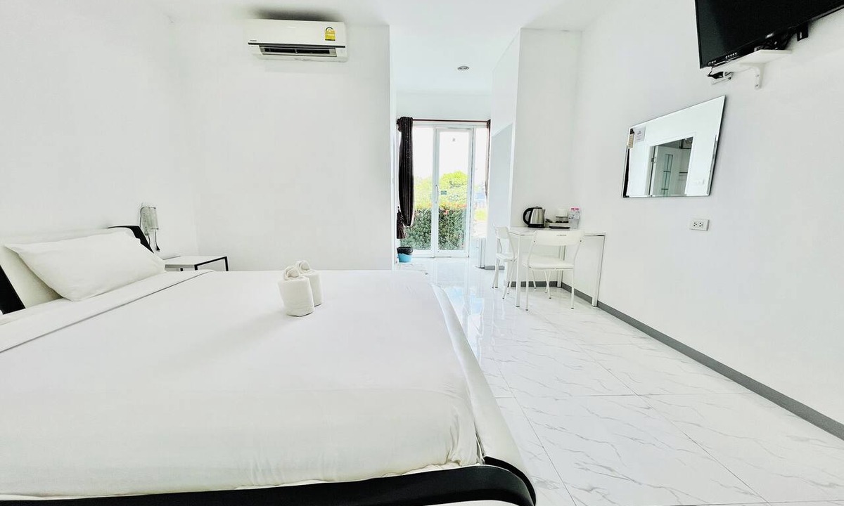 Ban Dung Hotel | Parichat Bandung Hotel