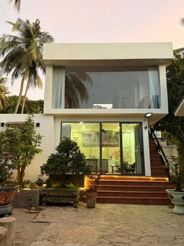 Duong Dong Villa | Peaceful Hilltop Duplex Central Phu Quoc