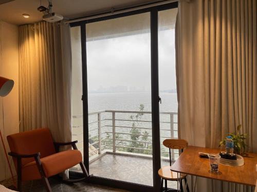 Thuy Khue House | Phòng đôi wiew hồ Tây