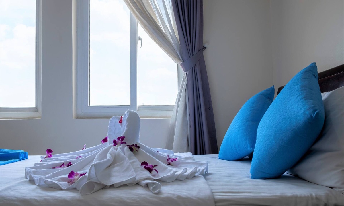 District 9 Hotel | Phong Lan 2 Hotel