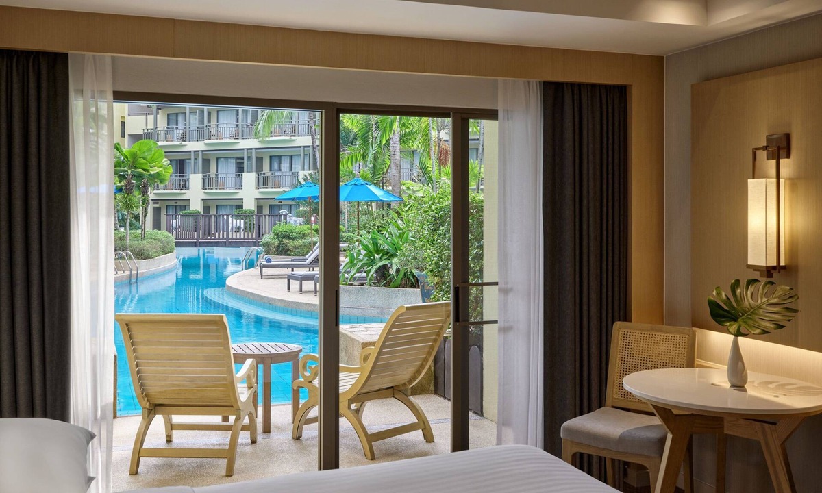 Patong Resort | Phuket Marriott Resort & Spa, Merlin Beach