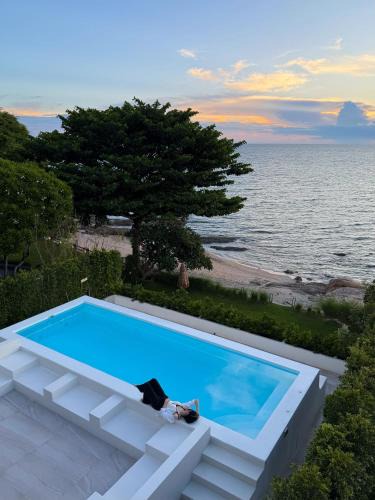 Saen Suk Villa | PORTRAIT Bangsaen - Boutique Beachfront Pool Villa