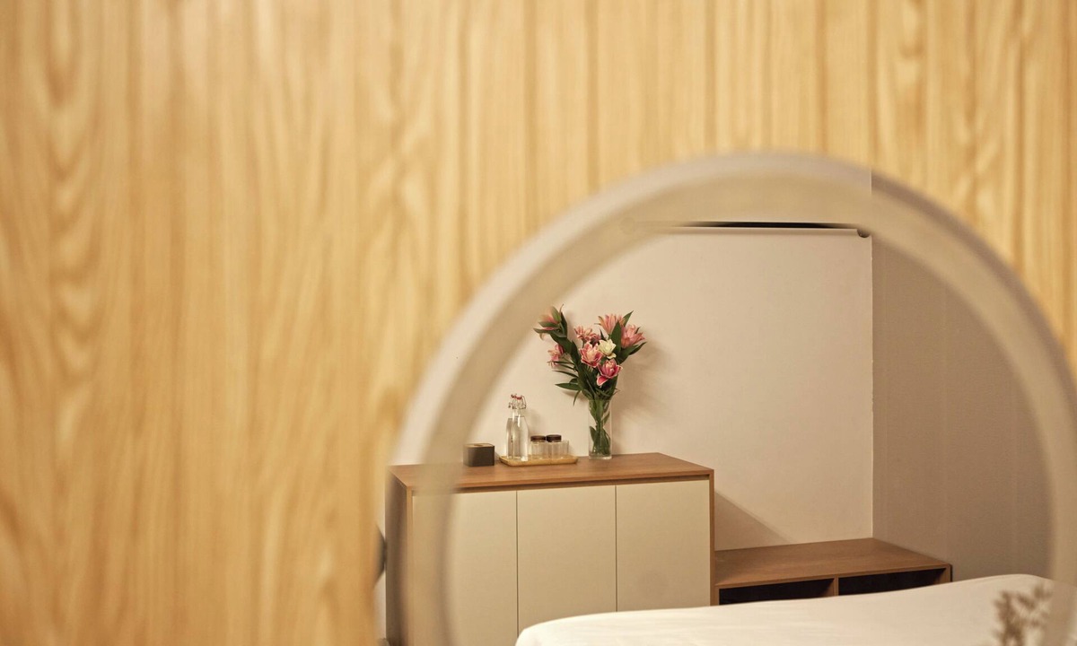 Old Quarter House | Private saving room for a solo traveller in Hanoi