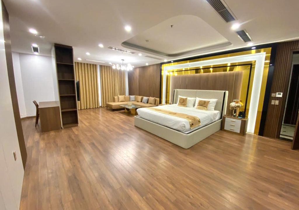 Go La Hotel | Queen Hotel Hoàng Gia