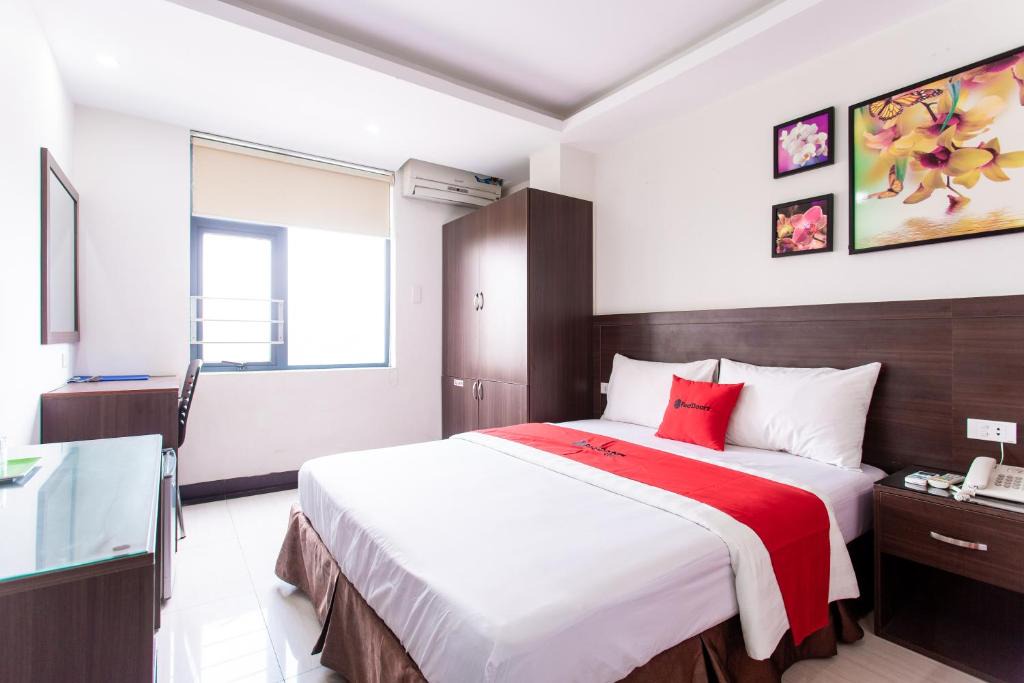 Trung Hoa Nhan Chinh Hotel | RedDoorz Sao Hotel Nguyen Ngoc Vu