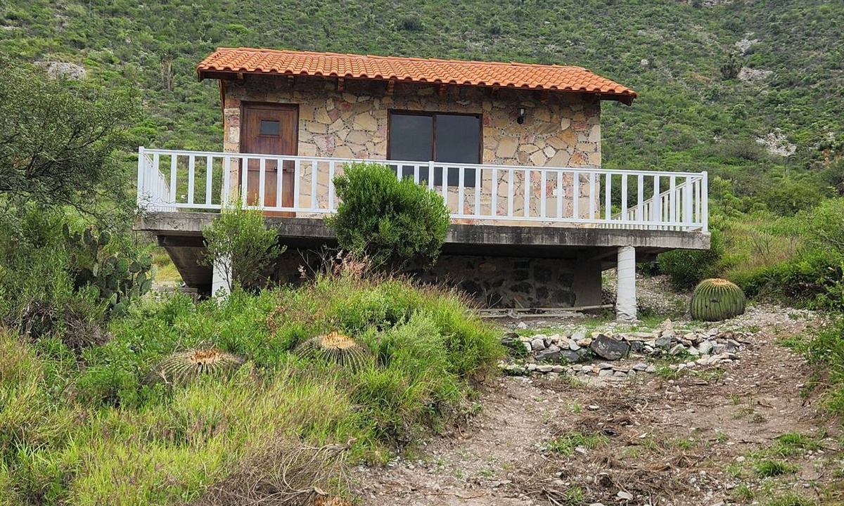 Ixmiquilpan Cabin | Refugio del Silencio Cabin, Ixmiquilpan