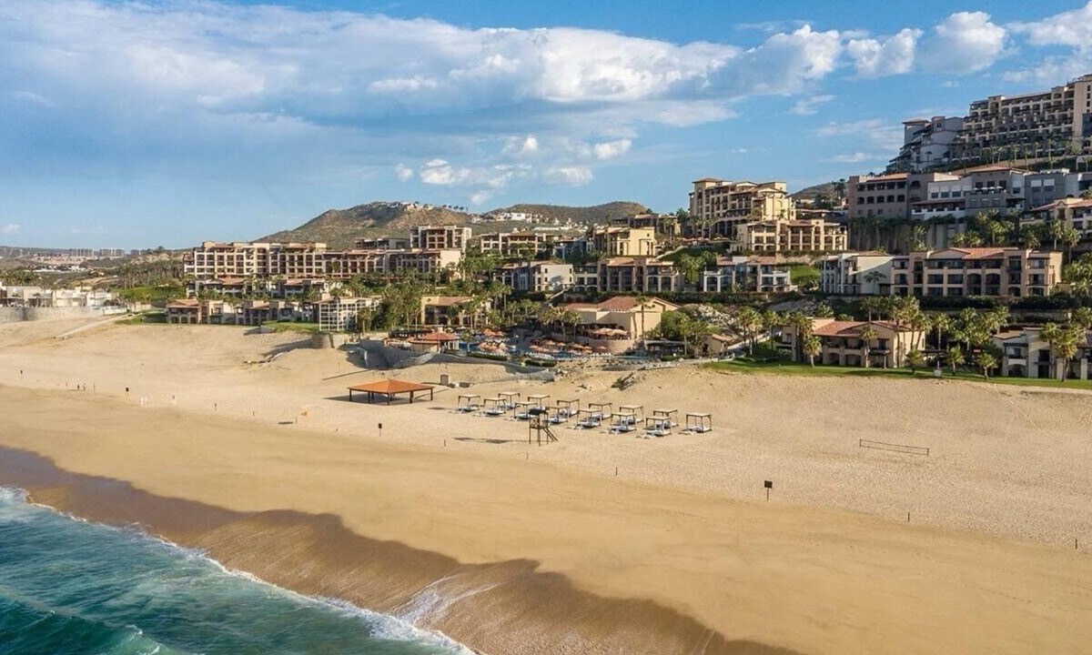 Auroras Resort | Resort with 1 bedroom and AC in lovely Cabo San Lucas