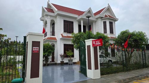 Bo Trach Villa | Rose House - Quảng Bình