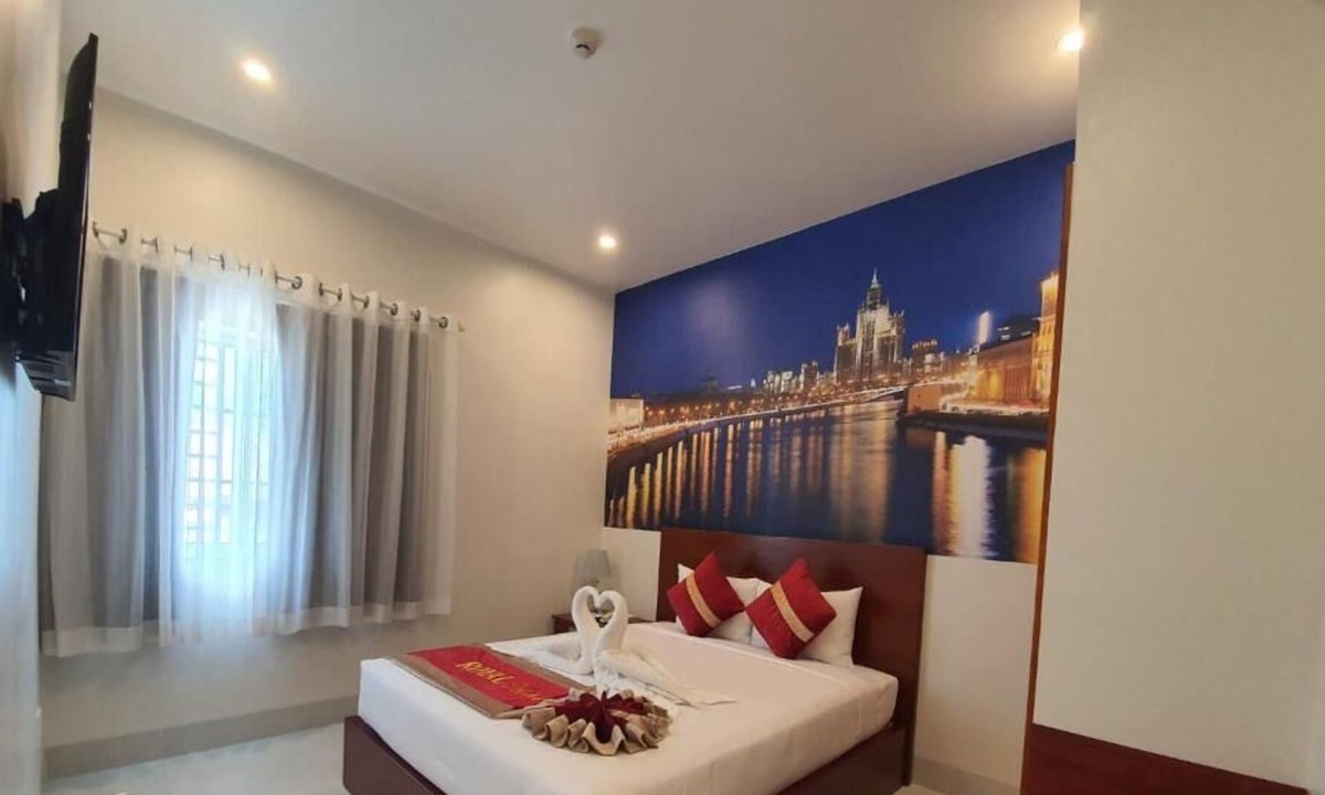 Bac Lieu Hostel | Royal Hotel