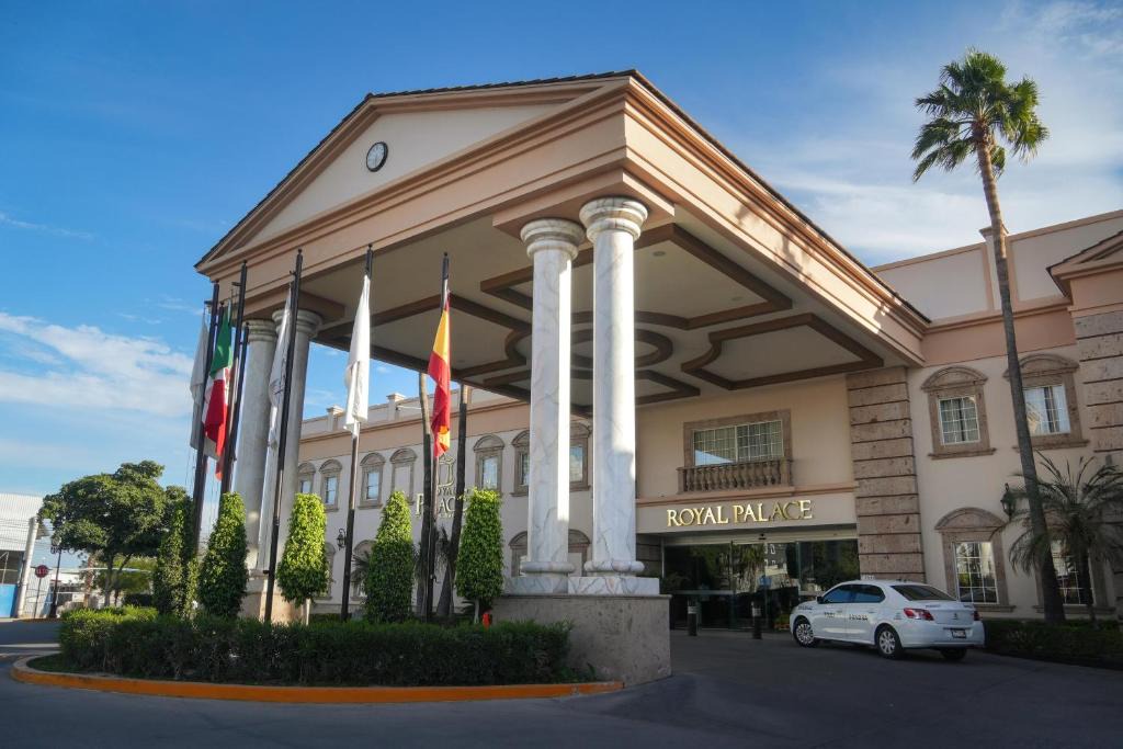 Hermosillo Hotel | Royal Palace