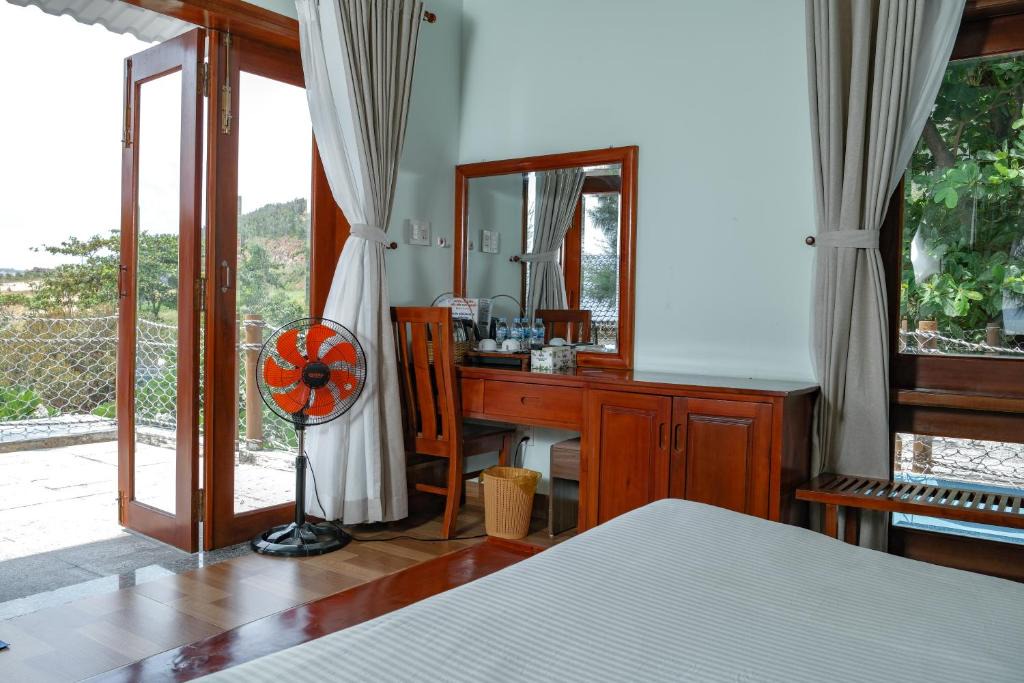 Quy Nhon Resort | Royal Resort Bai Xep Quy Nhon