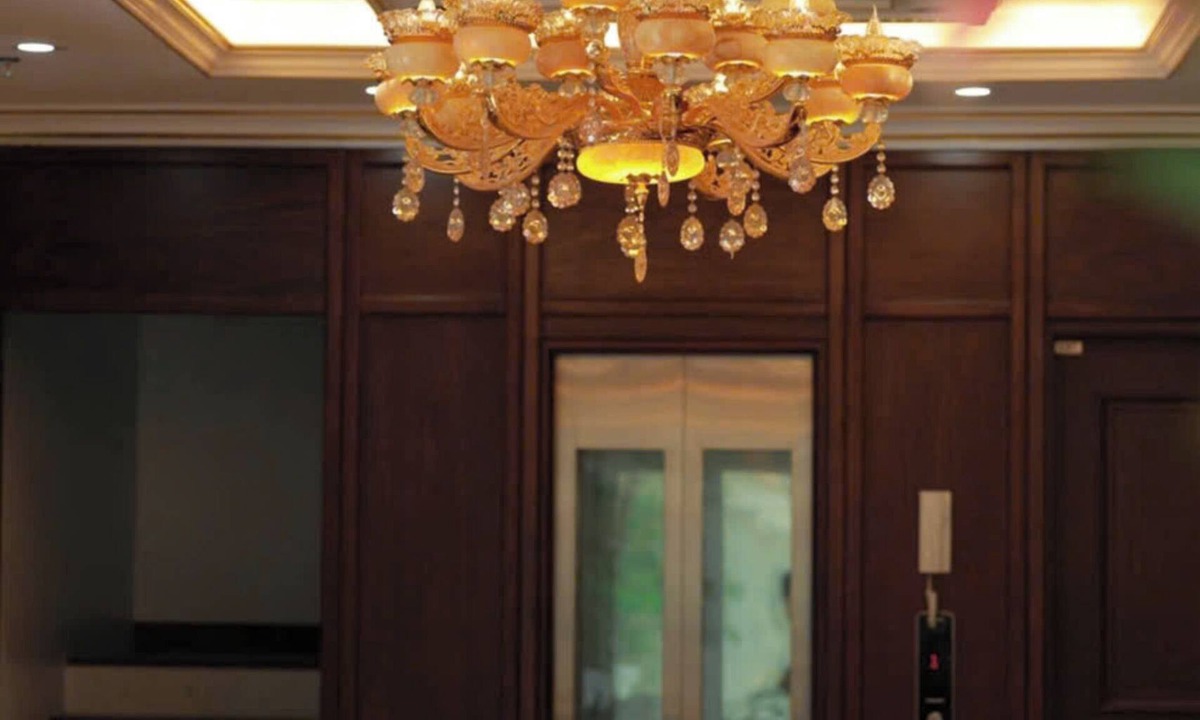 Gia Lam Hotel | Royal Trau Quy Boutique Hotel