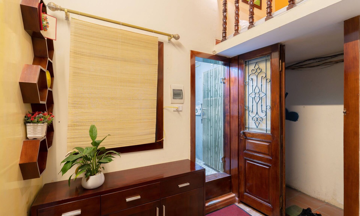 Hang Bo Apartment | Rustic 2BD Apartment
