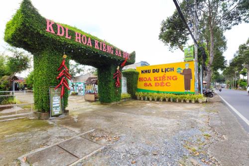 Lai Vung Bed & Breakfast | Sadec Bonsai Farmstay