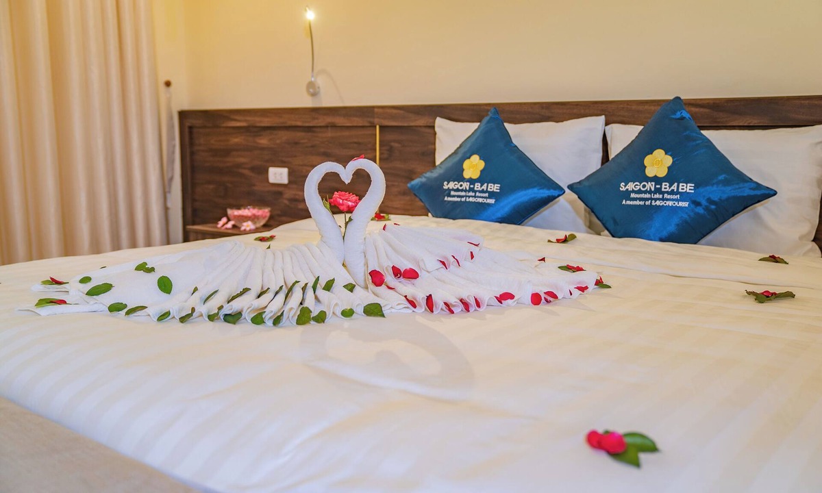 Nam Mau Hotel | Sai Gon - Ba Be Resort