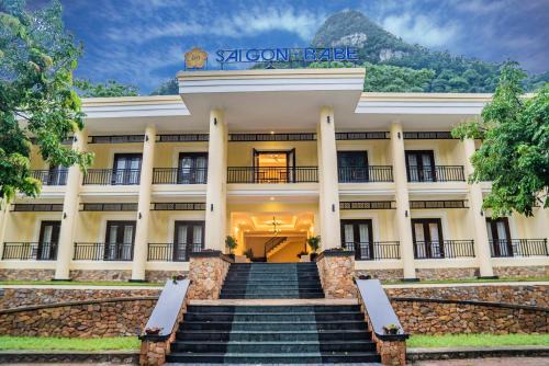 Nam Mau Hotel | Saigon-Ba Be Resort