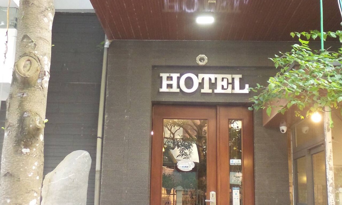 Hai Duong Hotel | Sakura Building Hotel & Restaurand