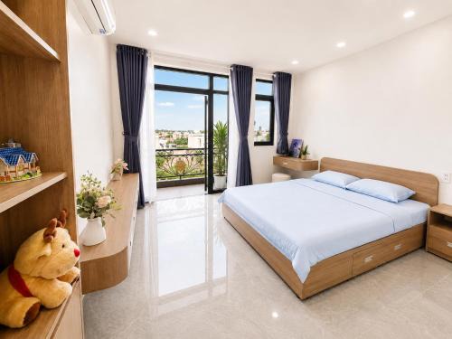 District 12 Apartment | Samaki Home