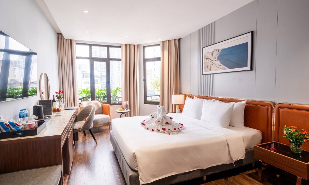 Dich Vong Hotel | San Seize Hanoi Hotel