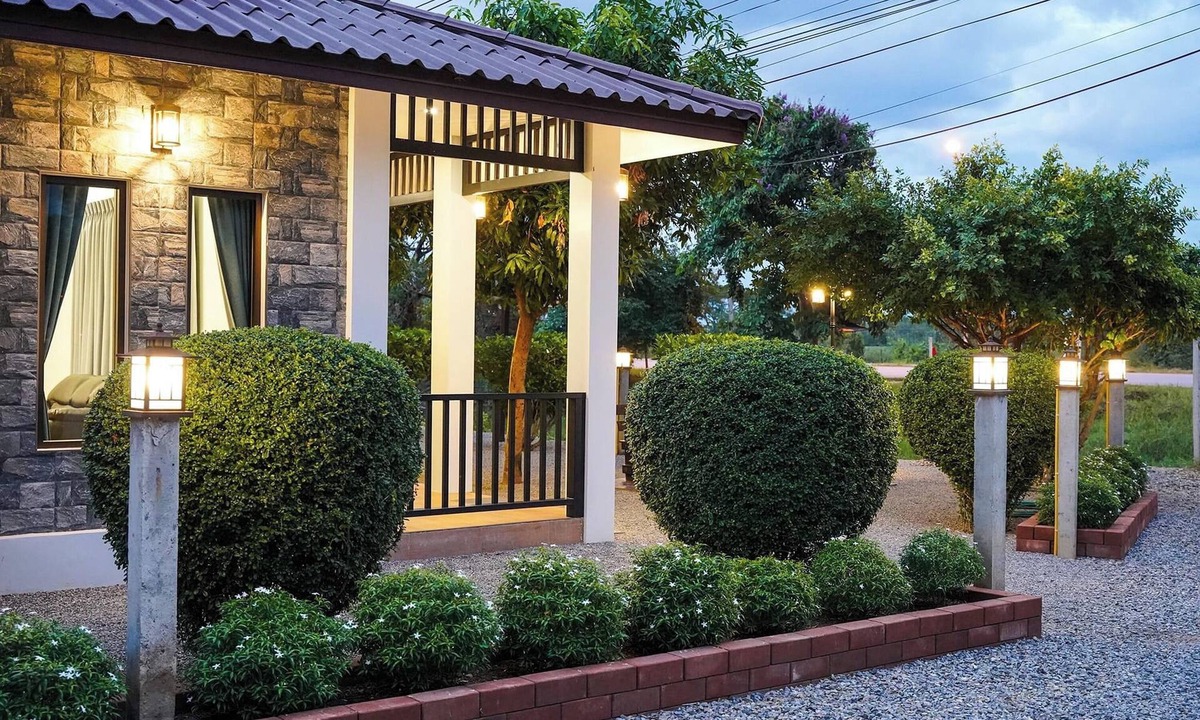 San Kamphaeng Hotel | Sanaepatan Home Resort