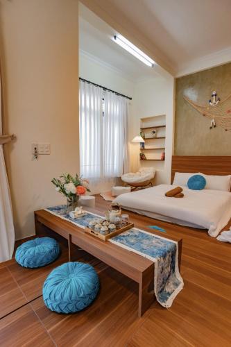Ninh Hoa House | Sandy - Villa De Doc Let Homestay