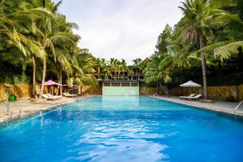 Huong Tra Resort | Sankofa Village Hill Resort & Spa